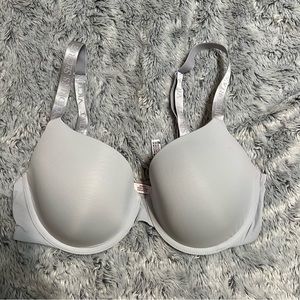 Victorias Secret Lightly Lined T Shirt Demi light blue 36D